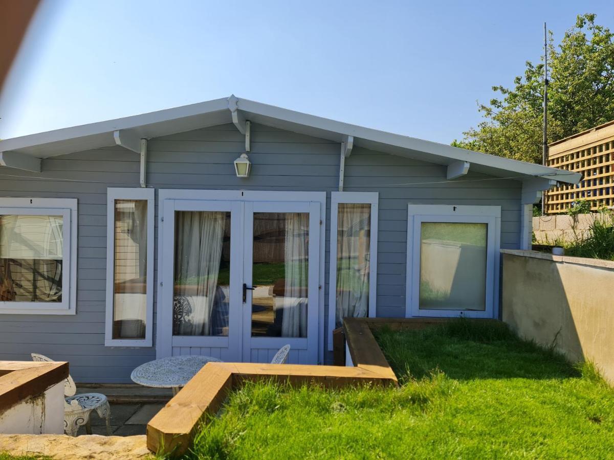 Secret Hythe, Sea Views Town Location 2Km Eurotunnel Apartment ไฮต์ ภายนอก รูปภาพ