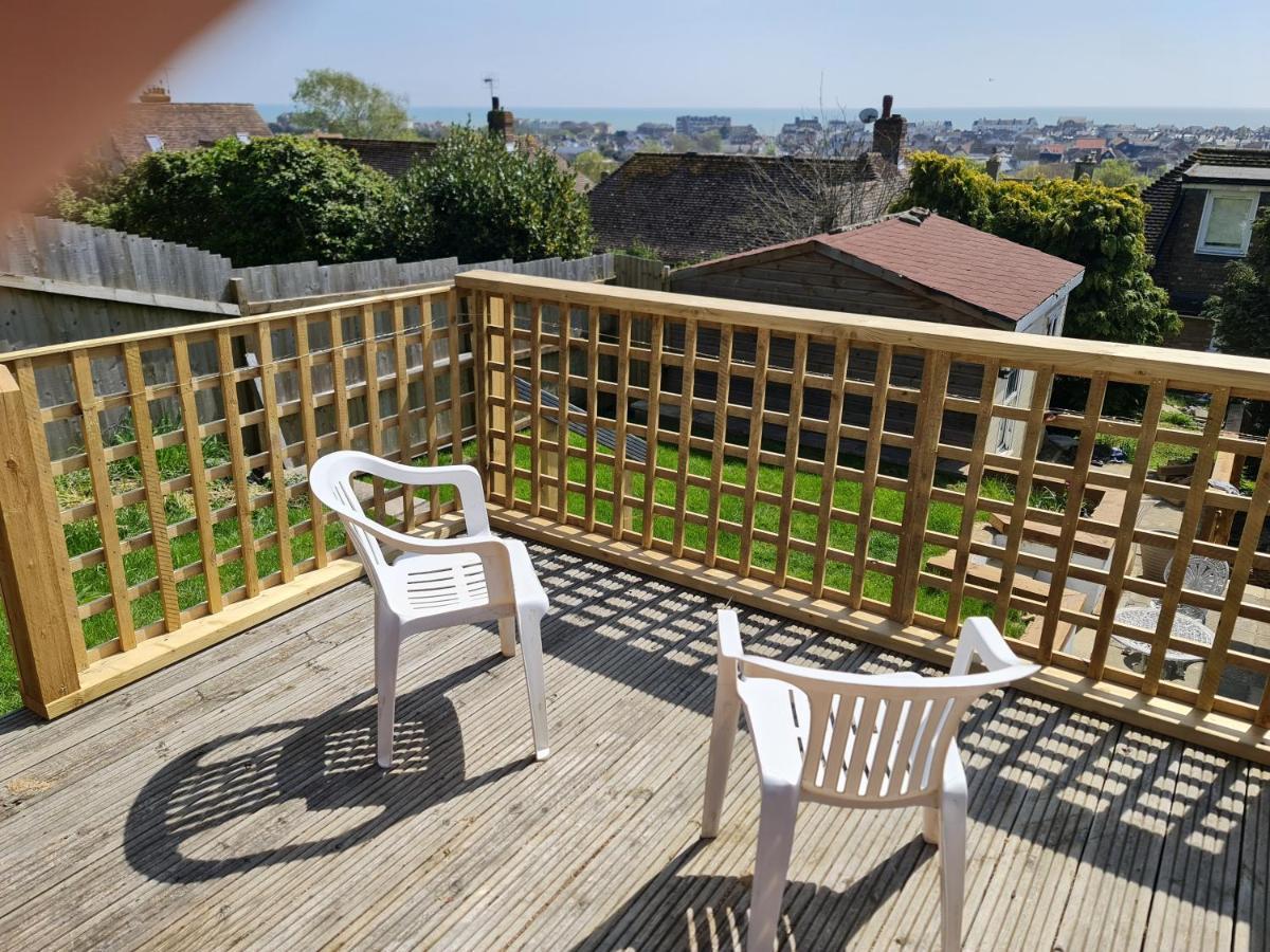 Secret Hythe, Sea Views Town Location 2Km Eurotunnel Apartment ไฮต์ ภายนอก รูปภาพ